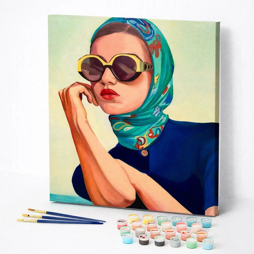 Retro Summer Muse